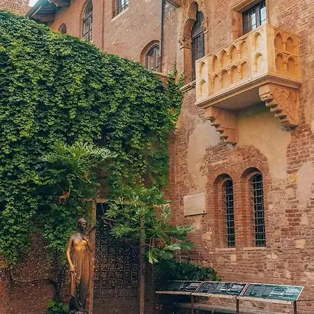 Residenza Duomo Apartment Verona Exterior photo